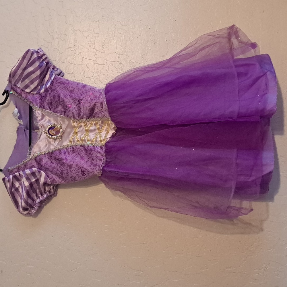 Disney Rapunzel Costume Play Dress, size 5/6, gently worn, Purple